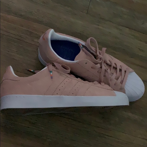 Pink Suade Adidas - Picture 2 of 3